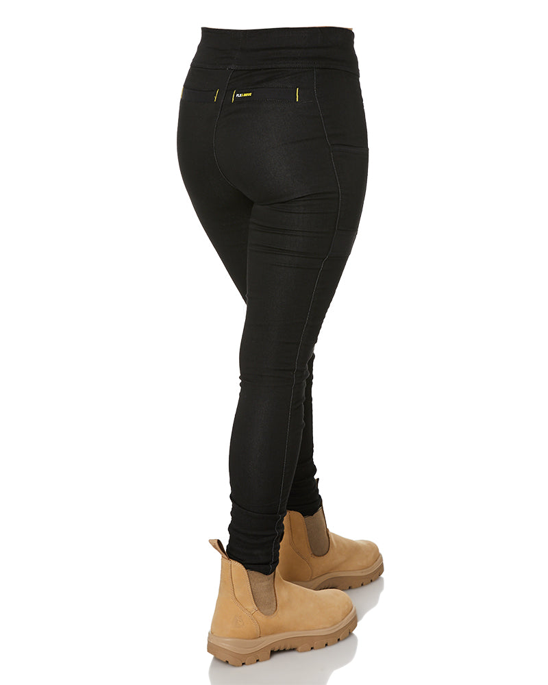 Women's Flex and Move Jeggings - Black