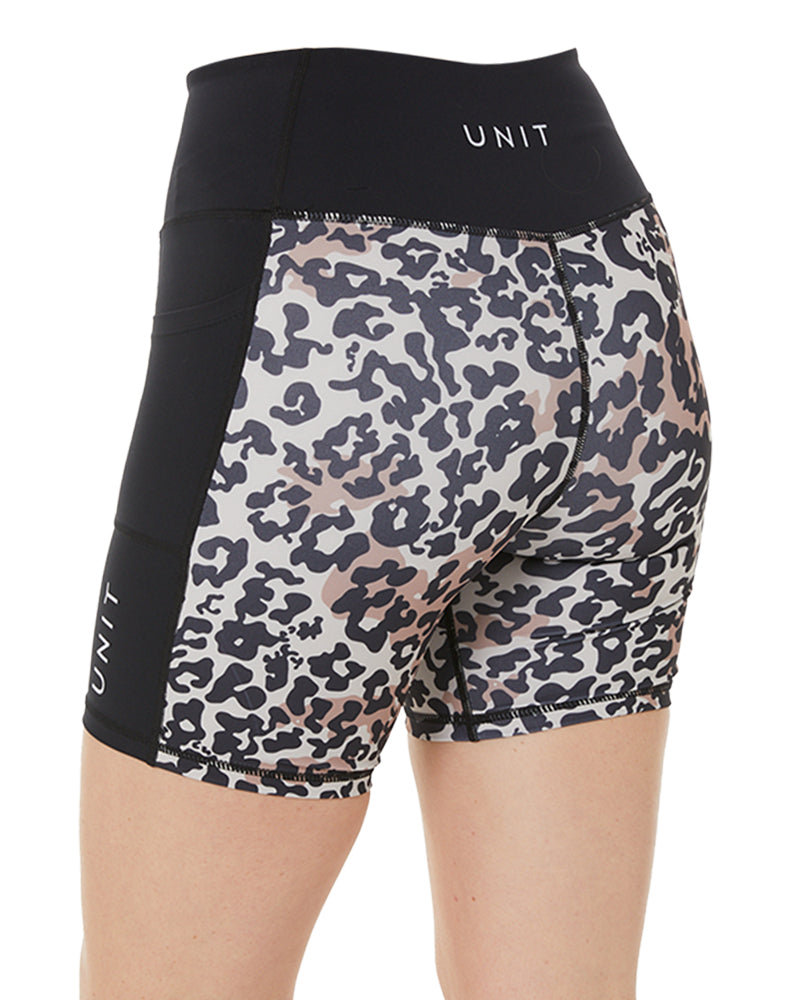 Ladies Momentum Active Shorts - Leopard